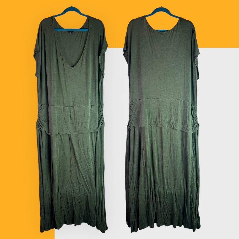 Torrid Women's 5 5X Dark Green Maxi Jersey Shirred Maxi Dress Short Sleeve